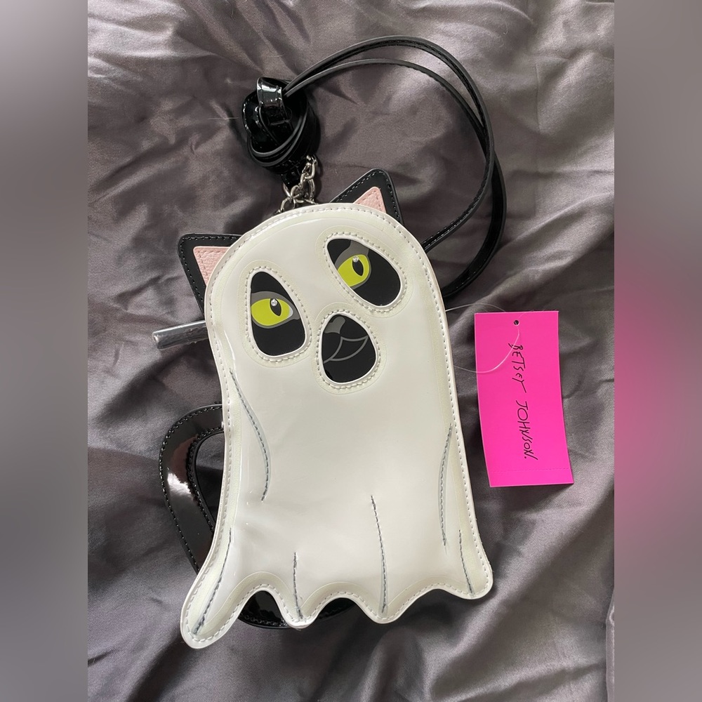 Betsey Johnson Glow in the Dark Cat Purse - Picture 1 of 3